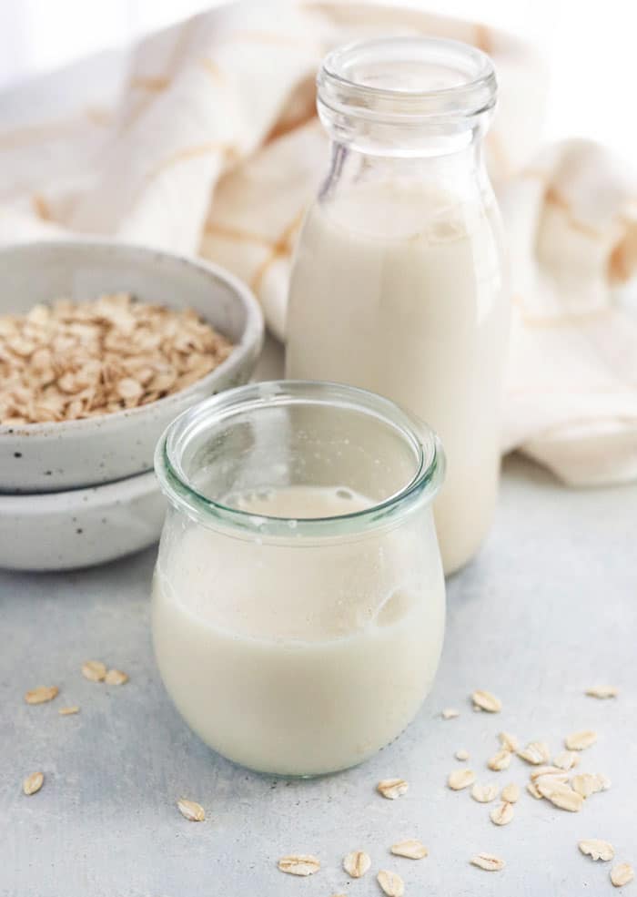 HOW TO MAKE OAT MILK