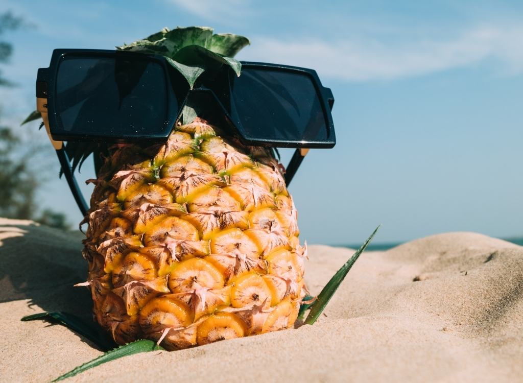7 Science-Backed Reasons To Eat More Pineapple 8
