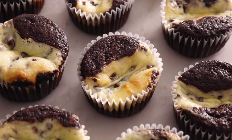 Amazing Black Bottom Cupcakes Recipe 38
