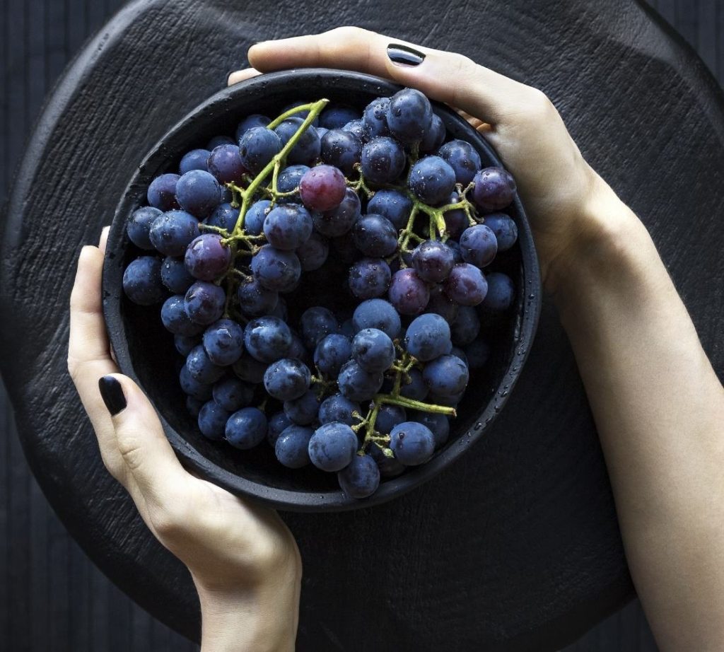 The Top 13 Health Benefits Of Grapes 3