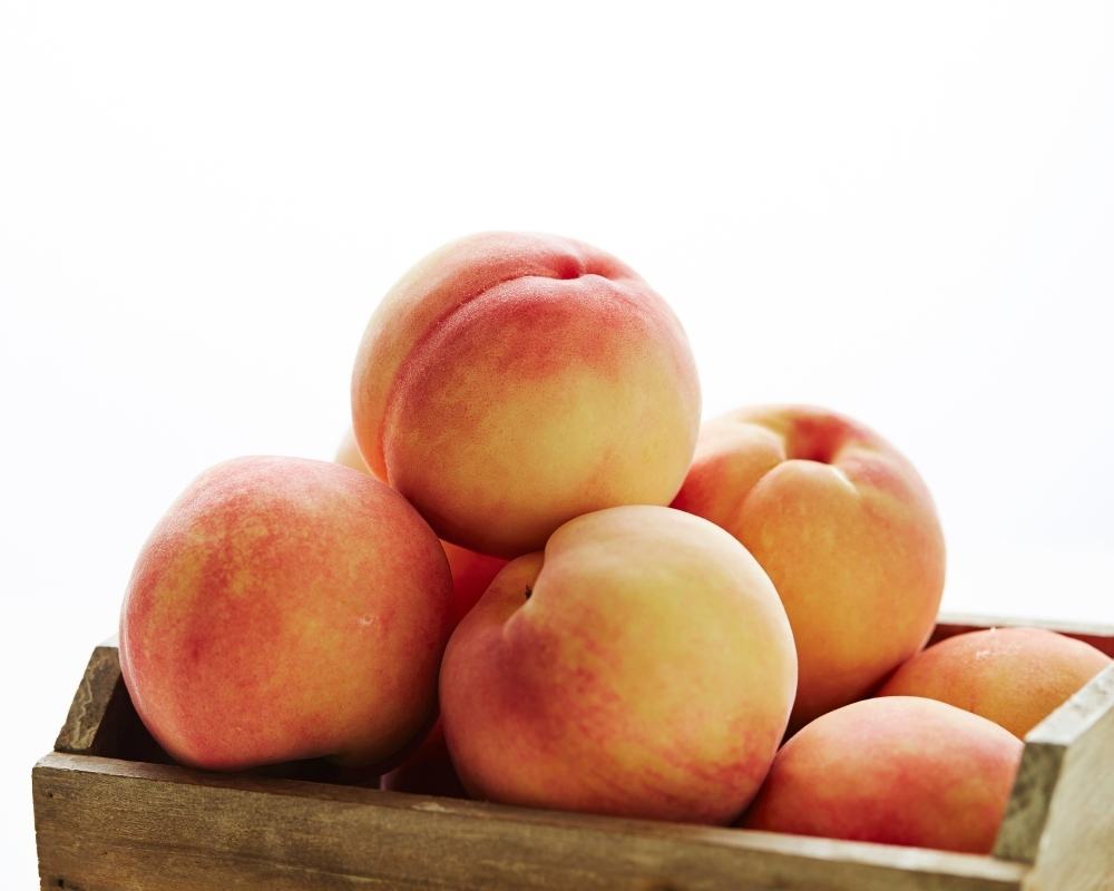 12 Surprising Health Benefits And Uses Of Peaches 10