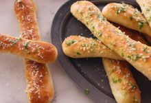 Delicious Buttery Breadsticks 5