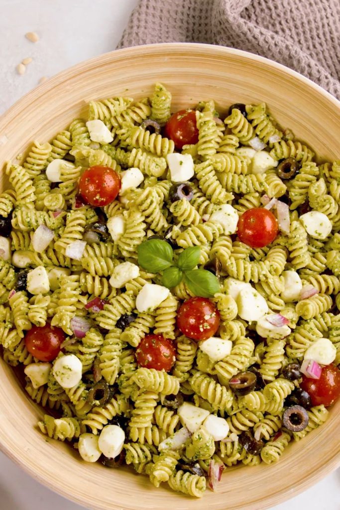 Pesto Pasta Salad: A Versatile Summer Dish For All Occasions 1